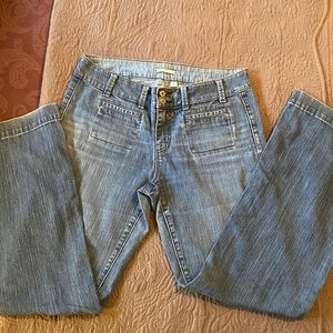 Vintage Gap Y2K mid-rise flare jeans!